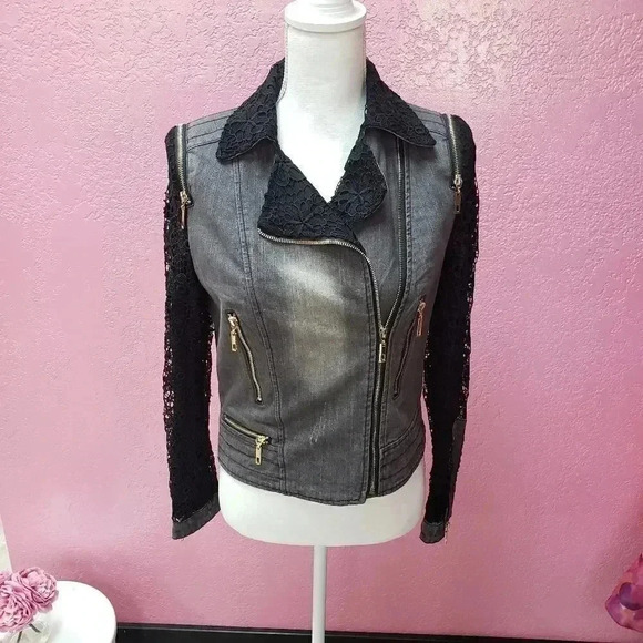 Paris Hues Denim and Lace Jacket Size Small - Picture 1 of 10